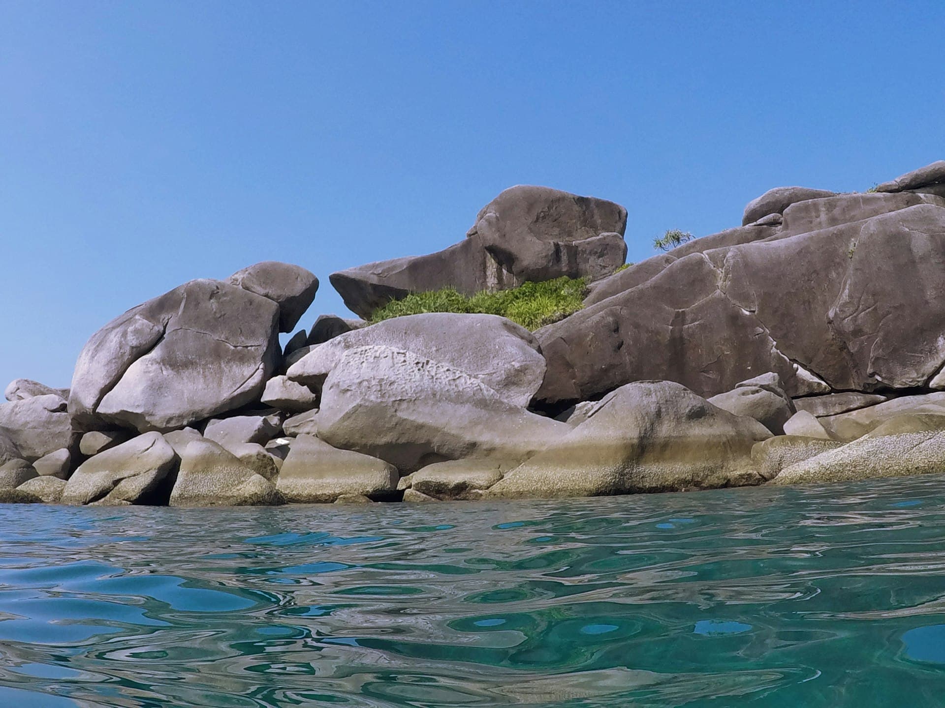 Similan Islands Diving Guide: 42 Sites Across 9 Granite Islands