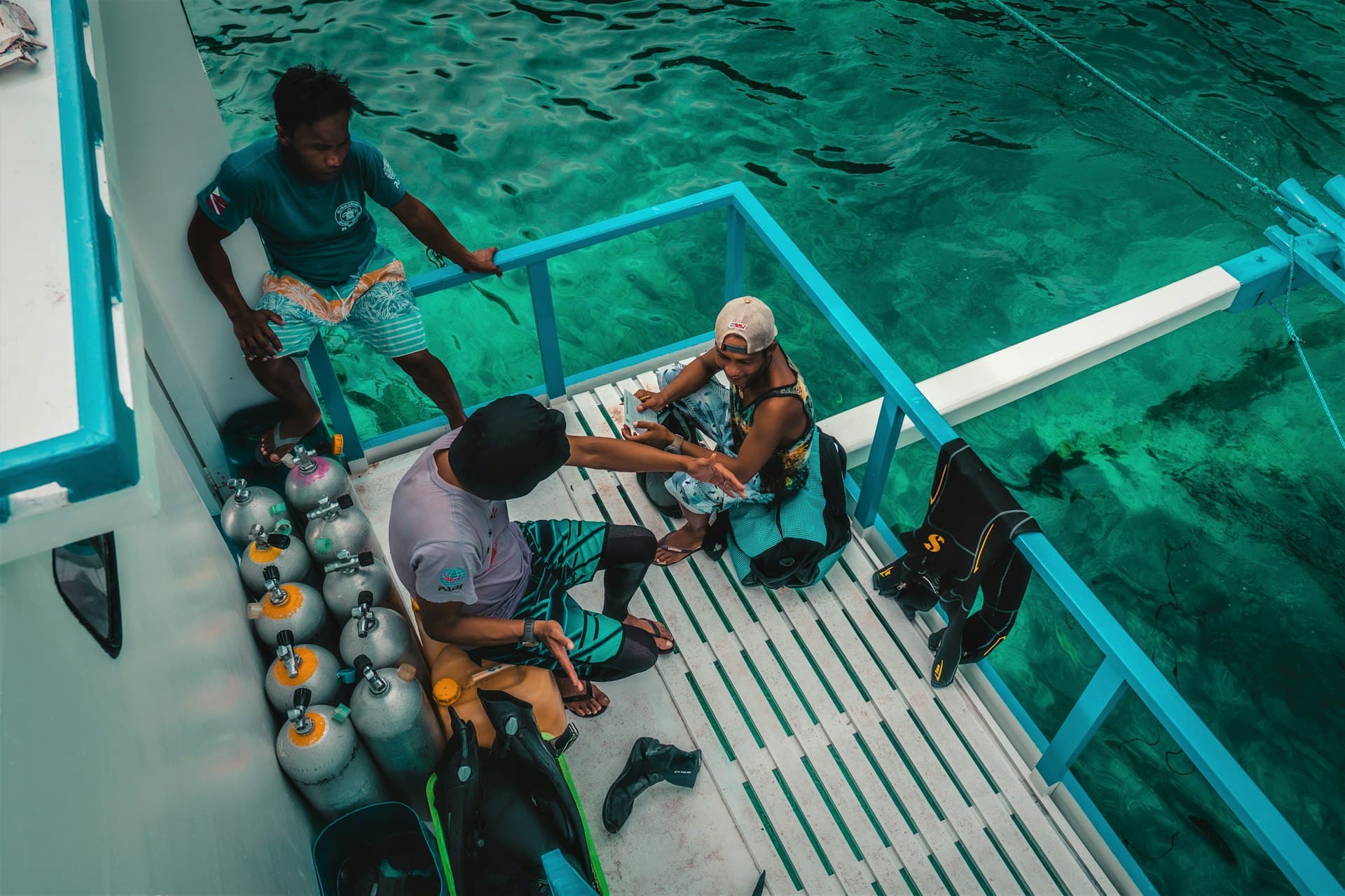 Tubbataha Dive Conditions: Temperature, Visibility & Season